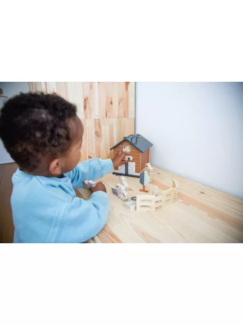 Tryco - fa összecsukható farm kiegészítőkkel