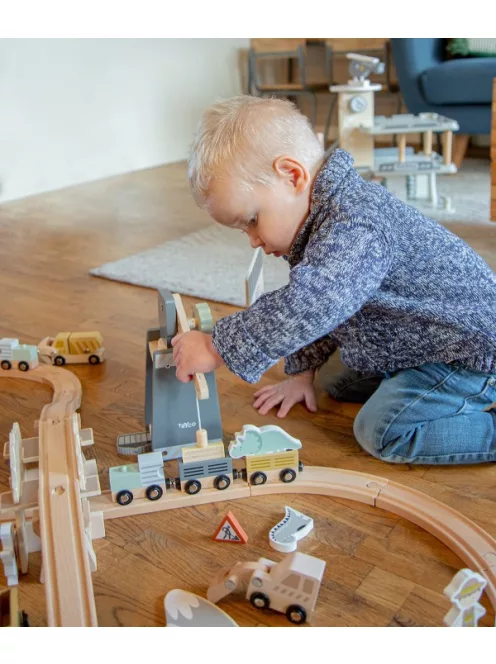 Tryco - Fa vasúti kiegészítő - Építkezés
