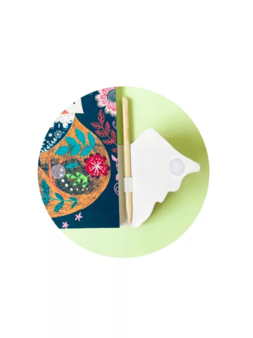 Karckép könyv A4 méretű, A titkos kertben Avenir