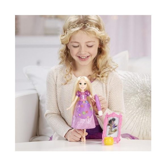 Disney Hercegnők: Aranyhaj baba mágikus festő szettel - Hasbro