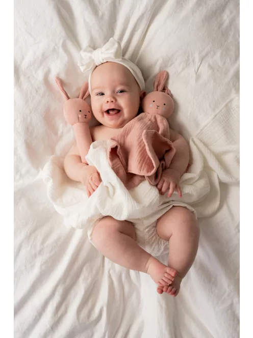 Rózsaszín nyuszis baba ajándékcsomag Jabadabado