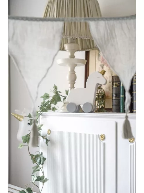 Húzható hófehér unikornis fából Jabadabado