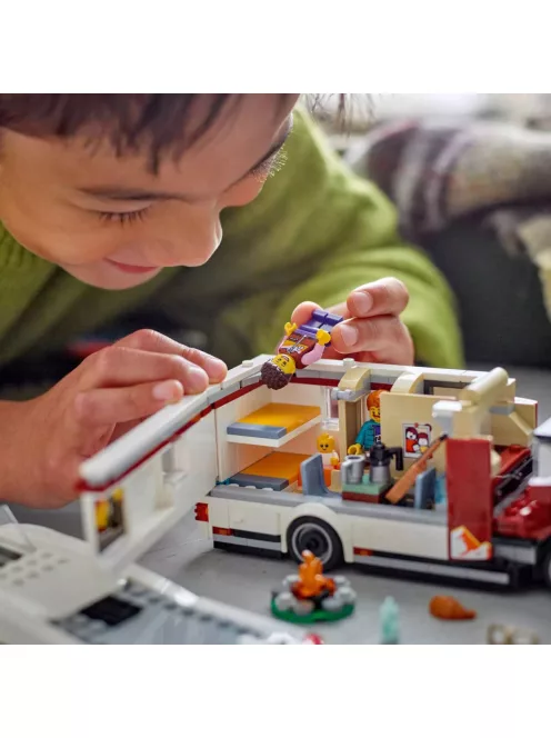 Lego City 60454 Lakóautó a kalandos nyaraláshoz